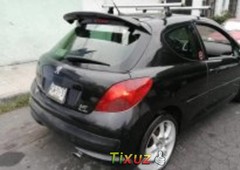 Un Peugeot 207 2008 impecable te está esperando