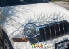 Urge Vendo excelente Jeep Liberty 2005 Automático en en Zapopan