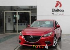 Urge Vendo excelente Mazda Mazda 3 2015 Manual en en Guadalajara