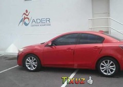 Vendo un carro Mazda Mazda 3 2010 excelente llámama para verlo