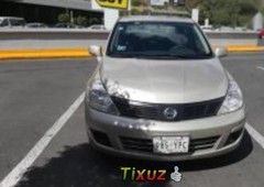 Vendo un carro Nissan Tiida 2012 excelente llámama para verlo