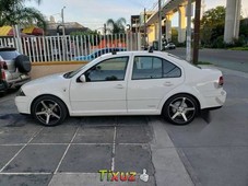 Vendo un carro Volkswagen Clásico 2013 excelente llámama para verlo