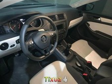 Vendo un carro Volkswagen Jetta 2016 excelente llámama para verlo