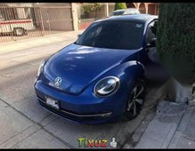 Vendo un Volkswagen Beetle