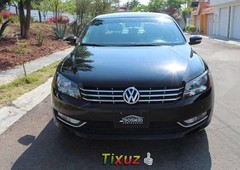 Vendo un Volkswagen Passat