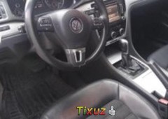 Volkswagen Passat 2012 barato