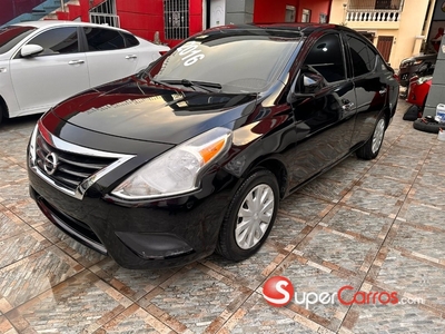 Nissan Versa 2016