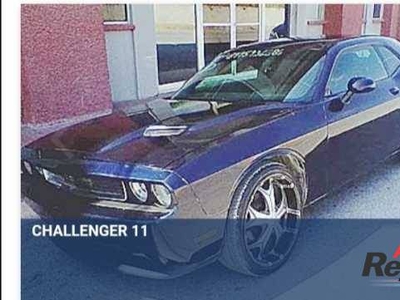 Dodge Challenger 2011 6 cil automático americano