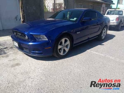 Ford Mustang 2014 8 cil manual mexicano