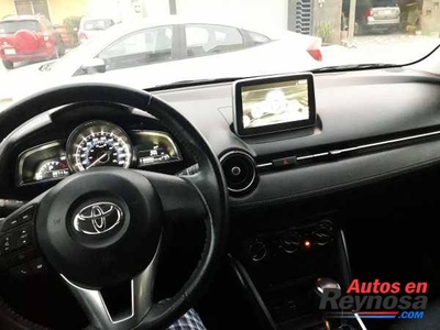 Toyota Yaris 2017 4 cil automático mexicano