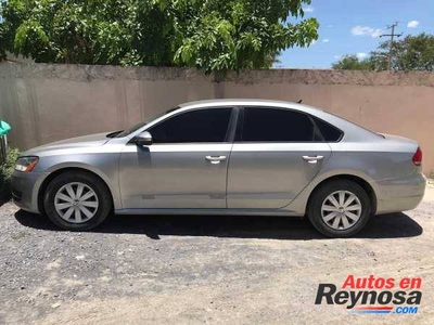 Volkswagen Passat 2012 5 cil automático americano