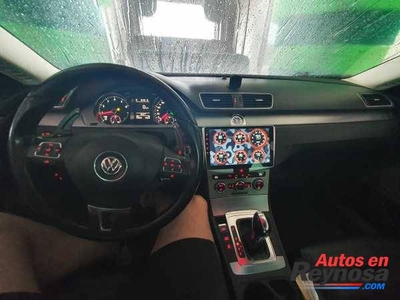 Volkswagen Passat 2013 4 cil automático mexicano