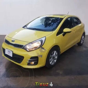 Kia Rio Hatchback EX