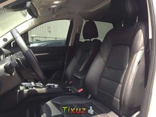 Mazda CX5 Signature 2020 en buena condicción