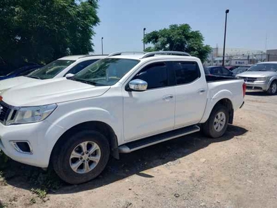 Nissan Frontier 2018 4 cil manual mexicana