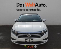 Auto Volkswagen Jetta 2019 de único dueño en buen estado