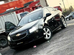 Chevrolet Cruze 1.4 F Lt Aa Cd Mp3 R-17 Piel Qc At