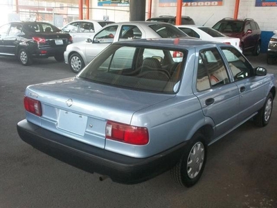 Nissan Tsuru 2012