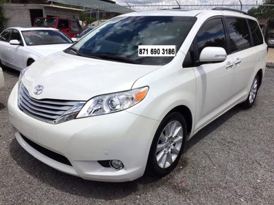 Toyota Sienna 2013