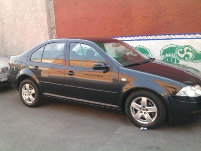 HERMOSO JETTA TRENDLINE 2008