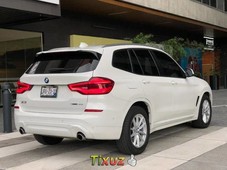Auto BMW X3 2020 de único dueño en buen estado