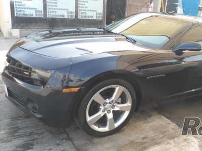 Chevrolet Camaro 2010 6 cil automático regularizado