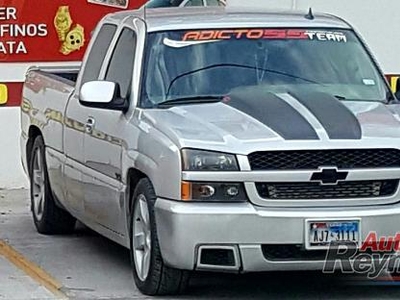 Chevrolet Silverado 2003 8 cil automatica americano