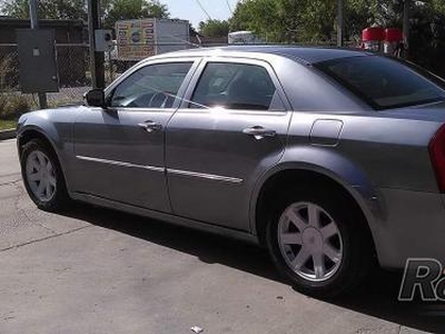 Chrysler 300 2007 6 cil automático americano