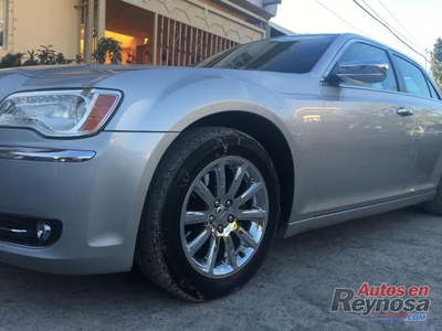 Chrysler 300 2011 8 cil automático americano