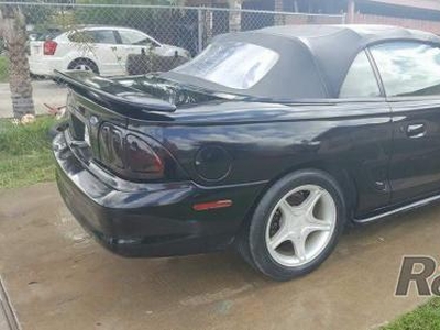Ford Mustang 1997 8 cil manual mexicano
