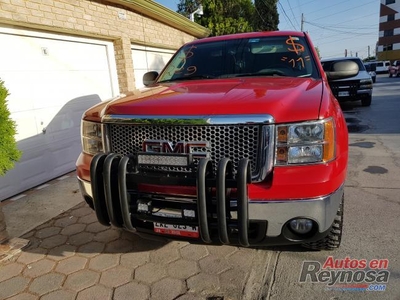 GMC Sierra 2011 8 cil automatica 4x4 regularizada