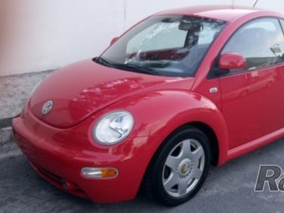 Volkswagen Beetle 1999 4 cil automático americano