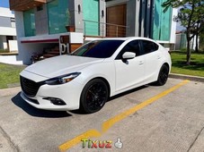 Auto usado Mazda Mazda 3 2017 a un precio increíblemente barato