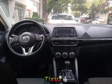 Carro Mazda CX5 2016 de único propietario en buen estado
