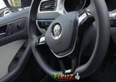 Carro Volkswagen Jetta 2016 en buen estadode único propietario en excelente estado