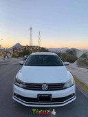 Carro Volkswagen Jetta 2016 en buen estadode único propietario en excelente estado