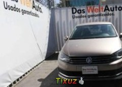 Coche impecable Volkswagen Vento con precio asequible