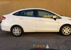 Ford Fiesta 2013 impecable