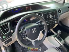 Honda Civic LX estándar