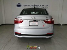 Hyundai i10 Sedán 2020