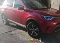 Pongo a la venta cuanto antes posible un Toyota RAV4 que tiene todos los documentos necesarios