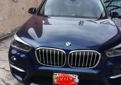 Quiero vender inmediatamente mi auto BMW X1 2017 muy bien cuidado