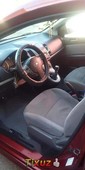 Quiero vender inmediatamente mi auto Nissan Sentra 2010