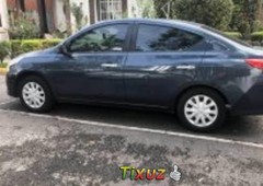 Quiero vender inmediatamente mi auto Nissan Versa 2016 muy bien cuidado