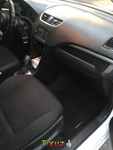 Quiero vender inmediatamente mi auto Suzuki Swift 2014 muy bien cuidado