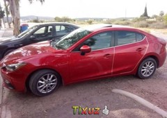 Quiero vender urgentemente mi auto Mazda 3 2015 muy bien estado
