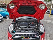 Quiero vender urgentemente mi auto MINI Cooper S 2016 muy bien estado