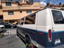 Se pone en venta un Ford Econoline