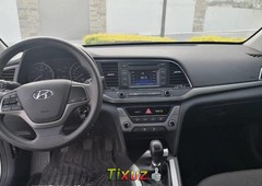 Se vende Hyundai Elantra 2017