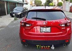 Se vende un Mazda 3 2016 por cuestiones económicas